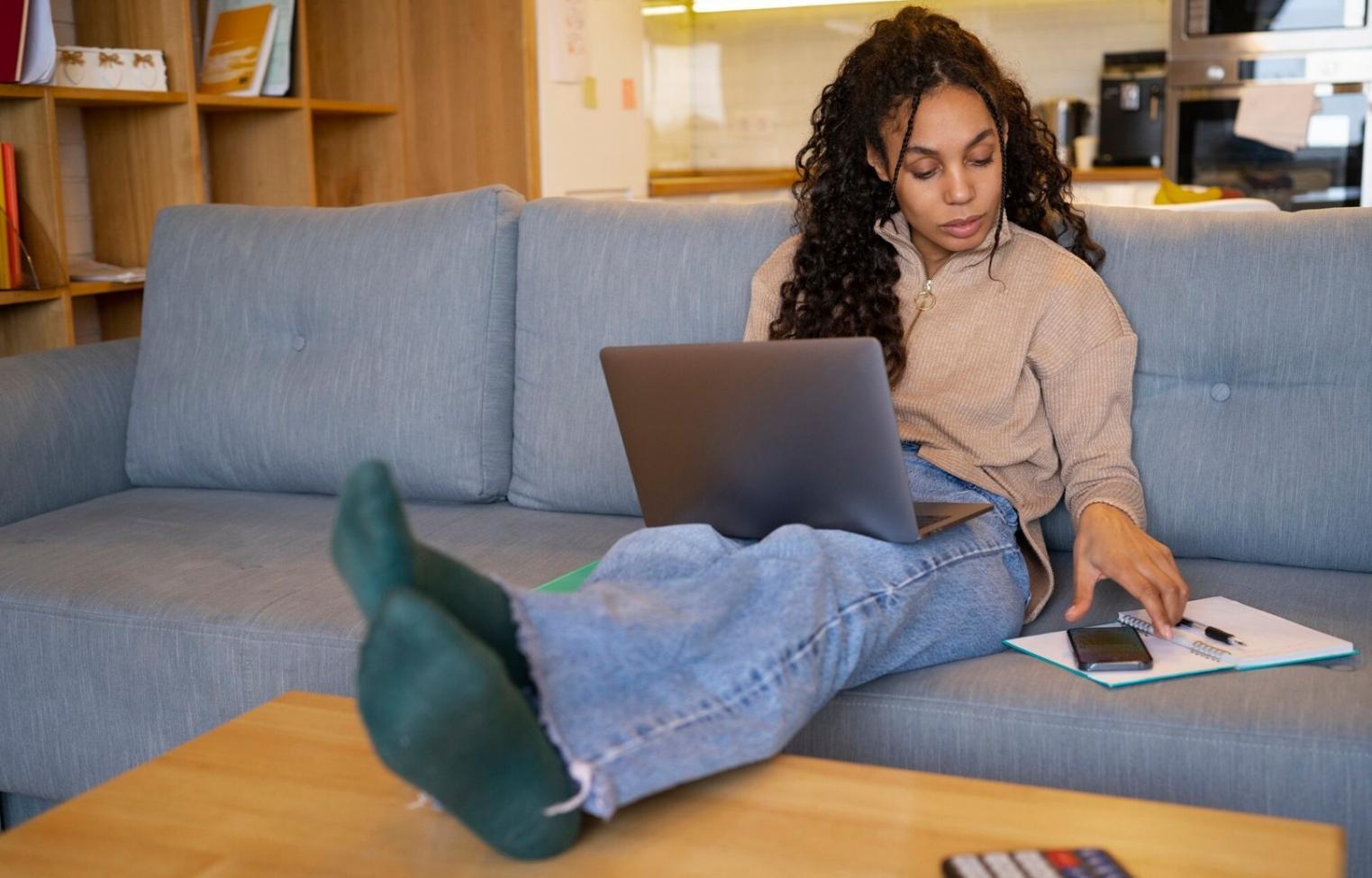 Espacio de aprendizaje colaborativo para formación en ventas empresariales